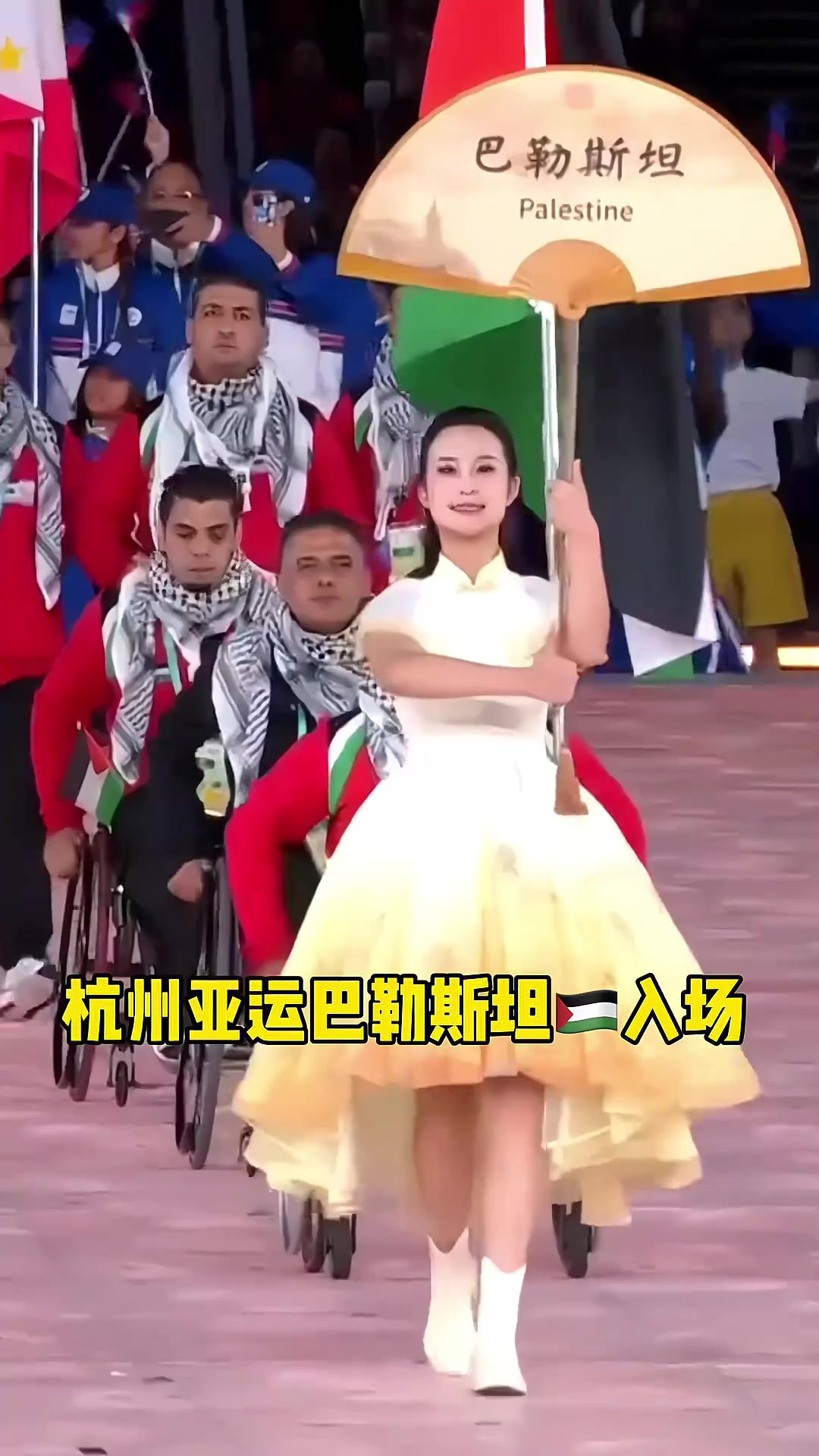 观众席上掌声不断，赛场上风云人物纷呈的简单介绍